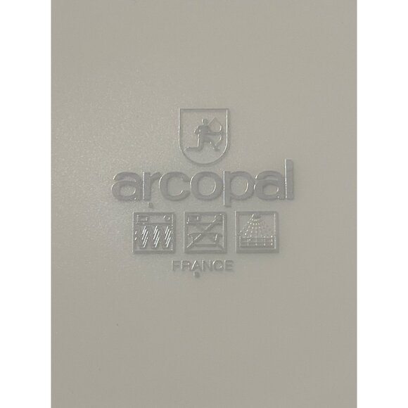 Vintage Arcopal France Vegetable Pattern Salad Plate White Milk Glass 7 3/4" - Picture 3 of 3